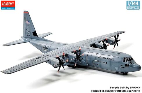 أكاديمية 492631 1/144 C-130J-30 سوبر هرقل in Kuwait
