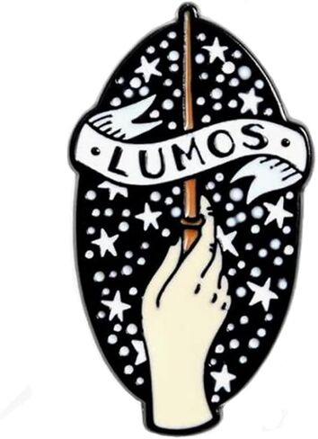 تعويذات سحرية لوموس المينا بروش دبابيس تعويذات سحرية سوداء عصا جميلة مرصعة بالنجوم السماء هالوين السحر الساحرات دبابيس مجوهرات لحقائب الكتب طية صدر السترة دبوس in Kuwait