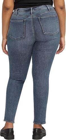 Silver Jeans Co. Women's Plus Size Most Wanted Mid Rise Straight Leg Jeans in Saudi Arabia