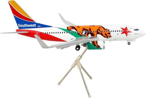 GeminiJets G2UAL1014F United Airlines Boeing 737-700 N21723 ترفرف للأسفل؛ مقياس 1:200 in Kuwait