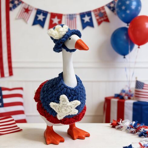7 Inch Desk Goose Outfits, 4th of July Desk Goose Costumes Accessories, Festive Knitted Independence Day Couple Desktop Geese Decor Magnetic Goose Statue Clothes, Home Office Table Decor Gifts in Saudi Arabia