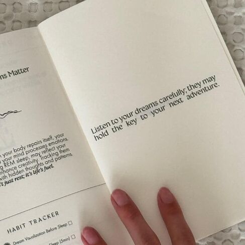 Dream Tracker – Guided Dream Journal for Women | Self Discovery & Emotional Healing Notebook for Lucid Dreaming, Sleep Reflection, and Subconscious Awareness in Saudi Arabia