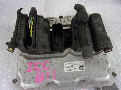 وحدة التحكم في المحرك ECM 14-18 متوافقة مع BMW 320i 8 631 689-01 8 631 689 8631689 in Kuwait