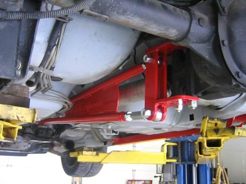 UMI Performance 2205-R F-Body Trans Mount Adjust Torque Arm in Kuwait