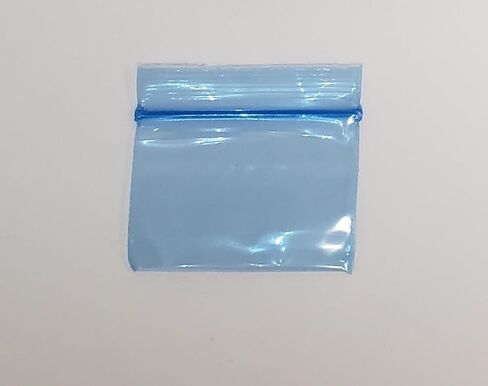أكياس صغيرة بسحاب قابلة للإغلاق مقاس 1.50 × 1.00 بوصة أكياس زرقاء 1510 1000 قيراط. in Kuwait