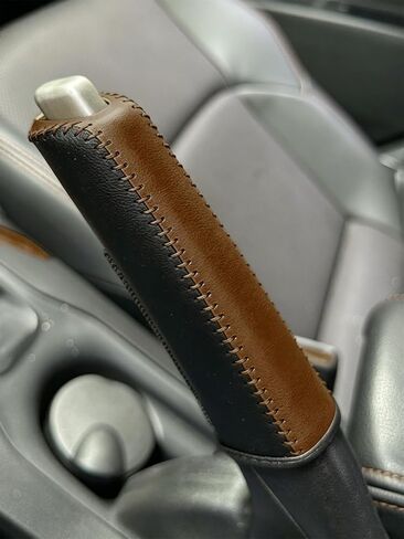 Genuine Leather Handbrake Cover with Stitching Design, Anti-Slip & Universal Fit, Easy Installation Hand Brake Grip Cover for Car Interior Upgrade, Ideal for Commuters & Family Cars in Kuwait