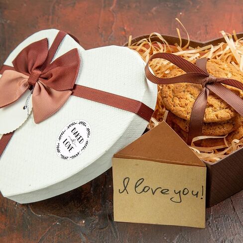 500pcs Baked with Love Stickers, 38mm/1.5 Inch Round White Red Heart Bakery Labels Sealing Packaging Stickers for Homemade Baked Goods Canning Jars Cookie Bags in Saudi Arabia