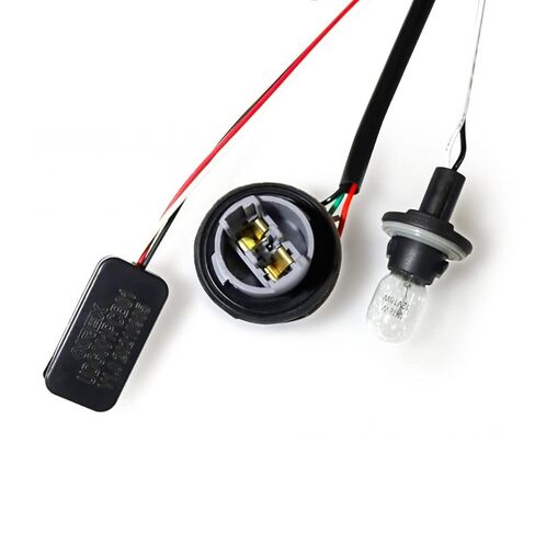 (640011) 13-18 Ram Stock LED Tail Lights to AlphaRex Tail Lights Converters in Saudi Arabia