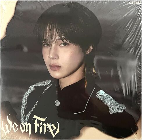 &TEAM We on Fire ألبوم EP الثالث [K Solo Ver.] قرص مضغوط + بطاقة صورة + بطاقة صورة للوحدة + ملصق شخصية + مجموعة صور غنائية + مظروف in Kuwait