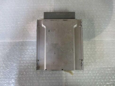 وحدة التحكم في المحرك ECM 3.0L MT تناسب 03 متوافقة مع Ranger 3L5A-12A650-LD 3L5A12A650LD in Kuwait
