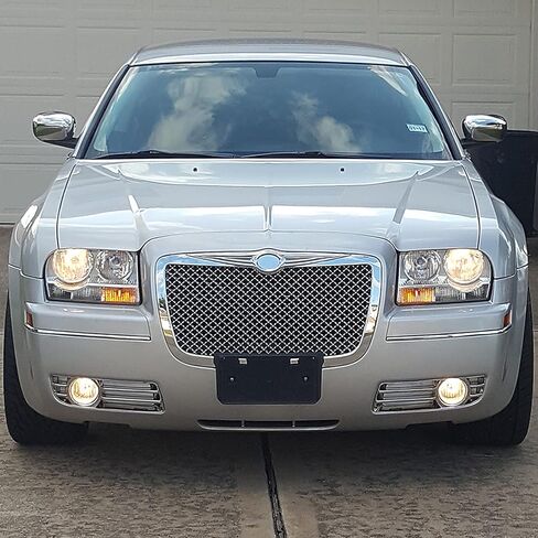 شبكة غطاء أمامي بنمط قرص العسل من الكروم المضبوط من Spec-D متوافقة مع 2005-2010 Chrysler 300/300C in Kuwait