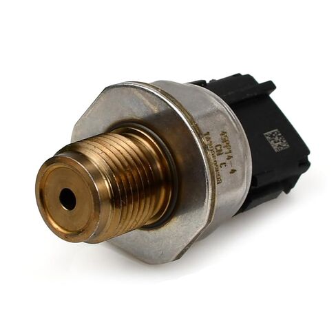 45PP14-4 Fuel Injection Pressure Sensor,Pressure Sensor 1727476525 45PP144 Compatible with Mazda Truck in Kuwait