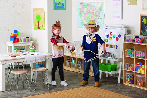 Fun Express Cowboy Vest Kids قم بتلوين ملابسك الغربية الخاصة - قم بلبس ملابس الأولاد والبنات والأطفال الصغار من عمر 3 إلى 5 سنوات | إكسسوارات رعاة البقر للعب الإبداعي في VBS والحفلات والأنشطة المدرسية - 12 قطعة in Kuwait