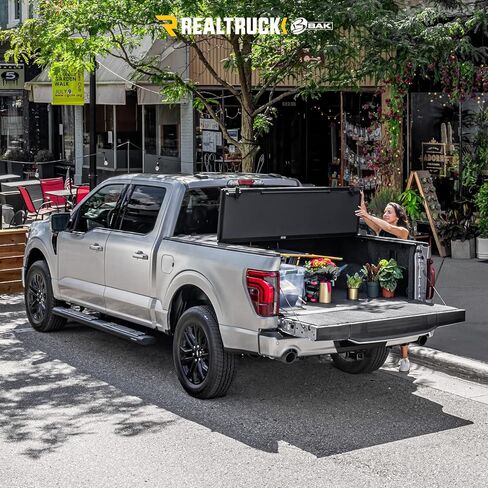 غطاء تونيو لسرير الشاحنة الصلب القابل للطي من RealTruck BAK BAKFlip MX4 | 448337 | يناسب سرير Ford F-150 2021-2026 مقاس 6 أقدام و7 بوصات (78.9 بوصة) in Kuwait