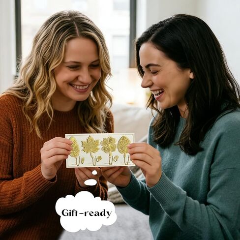 مجموعة 4 قطع من الإشارات المرجعية ذات الأوراق المعدنية الذهبية - Monstera، Maple، Four Leaf Clover & Palm، علامات صفحة نباتية أنيقة، هدايا لمحبي الكتب للنساء والمعلمين والقراء والكتاب in Kuwait