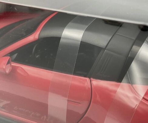 مايستو بورش 911 تارجا 4 GTS (992.2) نموذج سيارة مصبوبة، إصدار خاص، مقياس 1:18، أحمر وأسود in Kuwait