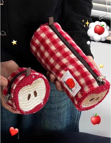 حقيبة نسائية من Whimsy Twee Apple حقيبة لسماعات الرأس وحامل أقلام وسحاب وحقيبة مكياج غير تقليدية ومحفظة فاكهة Y2k (أحمر، دائرة) in Kuwait