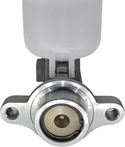 Brake Master Cylinder Compatible with 1999-2002 Chevy Silverado Suburban GMC Sierra Yukon Xl 1500 2500 3500 Compatible with 2002 Cadillac Escalade, Replace Number 18060789, F140673, 19209249, M630031 in Kuwait