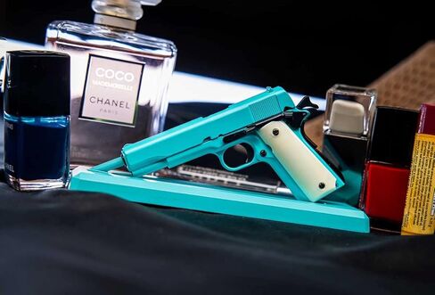 GoatGuns Miniature 1911 موديل | أزرق فاتح ناعم in Kuwait