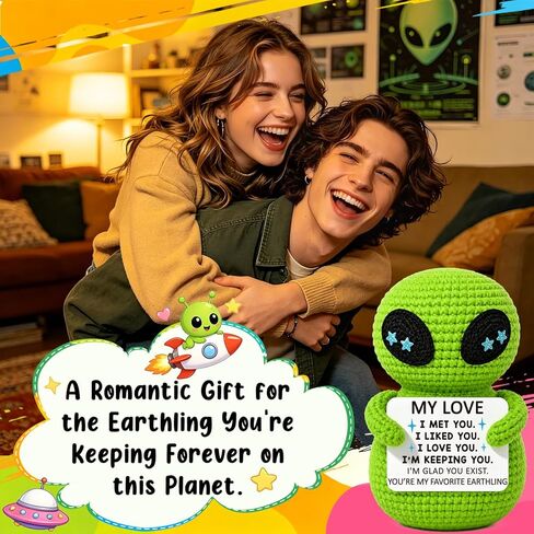 Xinezaa Anniversary Romantic Gifts Boyfriend Girlfriend, I Love You Birthday Him Her Gifts, Cute Handmade Green Alien Crochet with Romantic Message Card, Long Distance Relationship Gift in Saudi Arabia