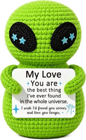 Xinezaa Anniversary Romantic Gifts Boyfriend Girlfriend, I Love You Birthday Him Her Gifts, Cute Handmade Green Alien Crochet with Romantic Message Card, Long Distance Relationship Gift in Saudi Arabia