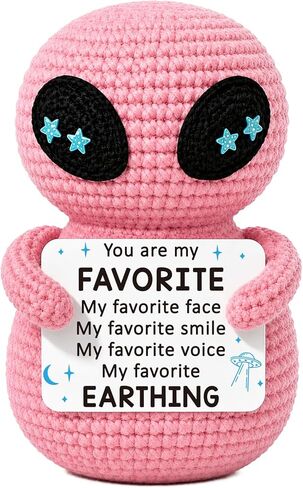 Xinezaa Anniversary Romantic Gifts Boyfriend Girlfriend, I Love You Birthday Him Her Gifts, Cute Handmade Green Alien Crochet with Romantic Message Card, Long Distance Relationship Gift in Saudi Arabia