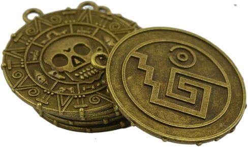 6pcs Pirates of The Caribbean Gold Skull Coin Treasure Charms Pendants Necklace, Vintage Skull Medallion for Gift Reward in Kuwait
