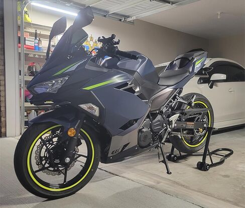 Fluorescent Neon Yellow Wheel Stripes for 17" Motorcycle Rims Dayglo Vinyl Tape 9mm 3/8" in Kuwait