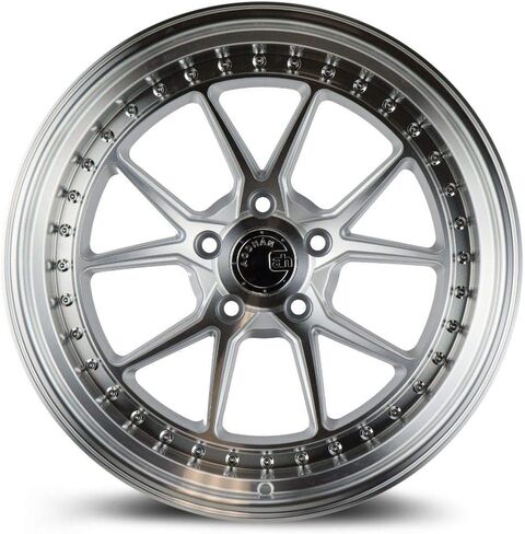 عجلة Aodhan DS08 المخصصة - 19x9.5، 22 إزاحة، نمط مسمار 5x114.3، محور 73.1 ملم - فضي مع حافة وجه مُشكَّلة آليًا in Kuwait