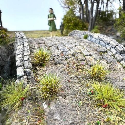 Miniature Grass Tuft Clusters 0.8cm Height - 104 Pcs 9 Color Varieties for Model Railway Diorama, Train Layout, Car Scene & Miniature Scenery Accessories (Yellow1) in Saudi Arabia