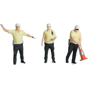 Traffic Police Officers Enforcing The Law 3pcs, 1:64 Scale, Transportation, Miniature Models, Suitable for DIY Landscapes, Creative Scenes, Matching and Macro Photography in Saudi Arabia