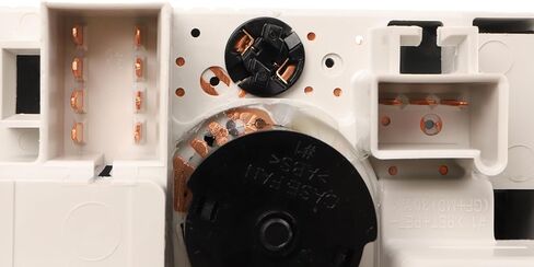 GM Genuine Parts 84793086 Heater and Air Conditioning Control in Kuwait