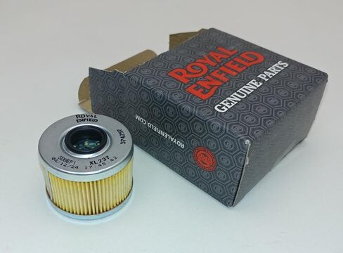 4 مرشحات زيت من العلامة التجارية Royal Enfield OEM 450 من جبال الهيمالايا وحرب العصابات في صندوق 88864 RE. JL ميسوري قطع غيار ومتفرقات. in Kuwait