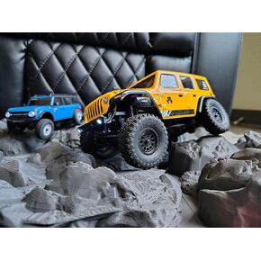 RC Crawler Course Kit for 1/24 & 1/30 (SCX24)(SCX30) – 6 Modular Rock Crawling Tiles (9x9") – Mini Indoor RC Obstacle Course Track – Expandable Terrain for RC Crawlers in Kuwait