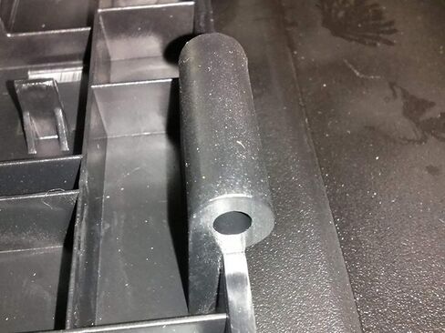 Made in U.S.A Center Console Middle Top Storage lid with Cup Holders arm Rest Complete Replacement Assembly Dark Grey Pewter FITS 1999-2007 Silverado Sierra Tahoe Avalanche Suburban in Saudi Arabia