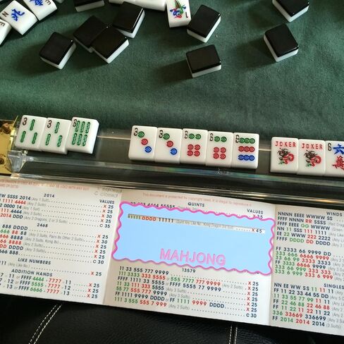 4 قطع من بطاقات Mahjong Line Finder Card دليل قارئ الخط الملون، بطاقات قارئ قواعد Mahjong للمبتدئين، مساعد قارئ Mah Jongg، أداة استراتيجية للمبتدئين في حفلات السفر، قواعد الألعاب الليلية، إكسسوارات الهدايا in Kuwait