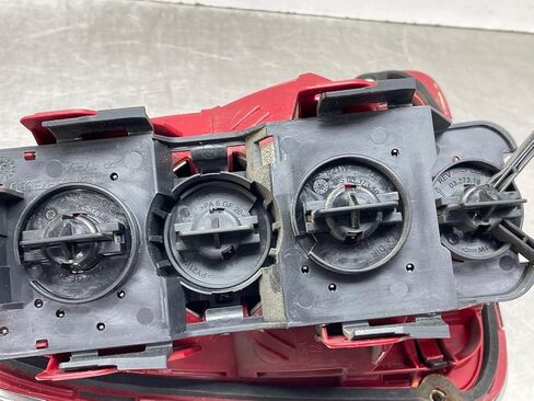 iJDMTOY زوج واحد من محولات حامل غطاء المصباح الخلفي OE-Spec P21W 1156، متوافق مع MINI Cooper 2nd Gen R56 R57 R58 R59 R61 الضوء الخلفي in Kuwait