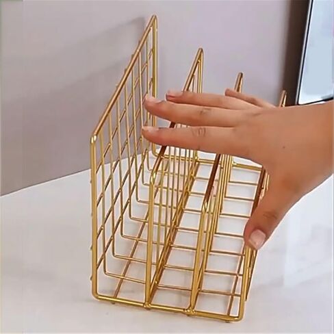 Bookshelf Nordic Luxury Iron Bookshelf Creative Minimalist Office Organizing Storage Rack for Living Room Home Office in Kuwait