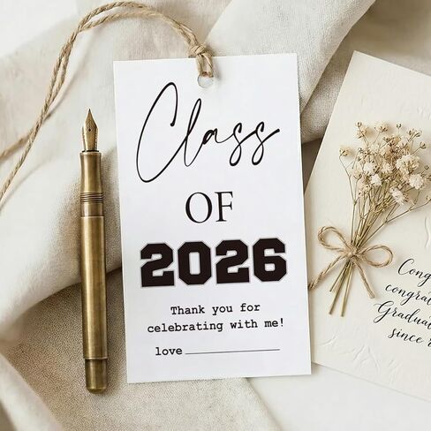 بطاقات هدايا مخصصة من KIDEAR 2026، 50 قطعة من علامات التخرج السعيدة مع سلسلة تهنئة فئة التخرج من عام 2026، لوازم تزيين ألعاب حفلات التخرج من المدرسة الثانوية أو الكلية، حقائب هدايا التخرج - A02 in Kuwait