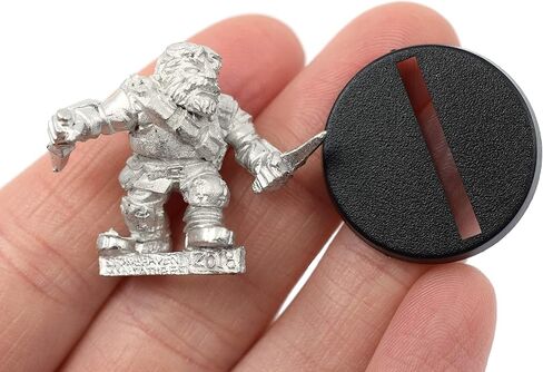 Stonehaven Miniatures Male Dwarven Rogue Miniature Figure، 100% بيوتر معدني - طول 32 مم - (لألعاب الحرب على الطاولة بمقياس 28 مم) - صنع في الولايات المتحدة الأمريكية in Kuwait