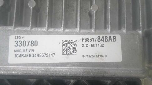 Engine ECM Control Module 21-24 Compatible with Grand Cherokee Compatible with Durango p68617848AB 68617848AB in Kuwait