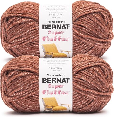 خيوط Bernat Super Fluffee Fawn Fleck - عبوتان بوزن 280 جم/10 أونصة - 76% بوليستر 12% نايلون 12% أكريليك - #6 ضخم جدًا - 178 ياردة - حياكة/كروشيه in Kuwait