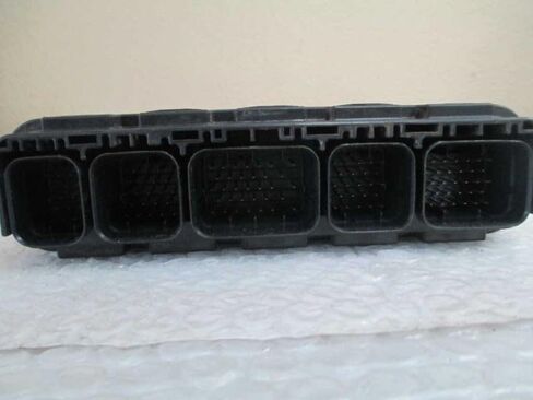 Engine ECM Control Module Fits 2005 05 Compatible with Mitsubishi Endeavor 1860A059 in Kuwait