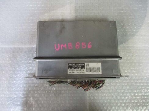 وحدة التحكم في المحرك ECM RWD AT تناسب 10 متوافقة مع لكزس IS250 89661-53G10 8966153G10 in Kuwait