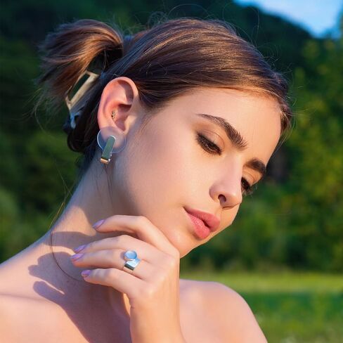 Amabro 6 Pairs Silicone Earring Backs Stoppers, Clear Plum Blossom Design Ear Lobe Support Patches Anti-Droop Invisible Earring Backs for Heavy Earrings or Droopy Ears, 8mm in Kuwait