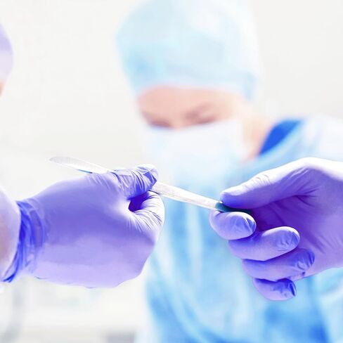 قفازات الفحص الطبي من Medicom AssureTouch من النتريل النقي، عدد كبير 3 مل، عدد 200، قفازات خالية من اللاتكس للاستعمال مرة واحدة، خالية من المسحوق in Kuwait