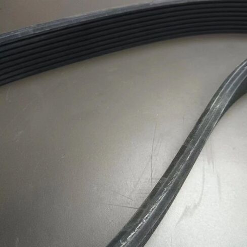BELT (SUPERCHARGER) LR071040 LR071040 in Kuwait