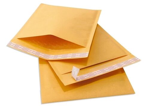 SupplyHut 4x8 Kraft Bubble Mailers, Padded Envelopes for Shipping, Mailing, and Packaging, Self-Seal, Multiple Pack Sizes (400 Mailers) in Kuwait
