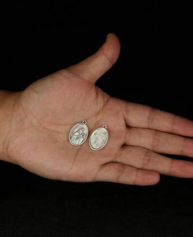 كوتفوت سانت تيريز من ليزيو/القديسة الأم تيريزا من كلكتا/الرحمة الإلهية يسوع/ماتر دولوروسا شفيع القديس وسام سحر قلادة DIY مسبحة سوار صنع المجوهرات جزء in Kuwait