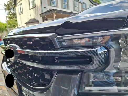 واقي ملحقات الشواية الأمامية من ألياف الكربون لسيارة Ford Ranger 2024 2025، غطاء غطاء المصد الأمامي - سهل التركيب - مجموعة 3 قطع in Kuwait